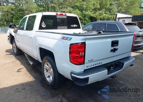 2017 Chevrolet Silverado 1500 2Lt z USA, uszkodzony, nr VIN 3GCUKREC9HG517064